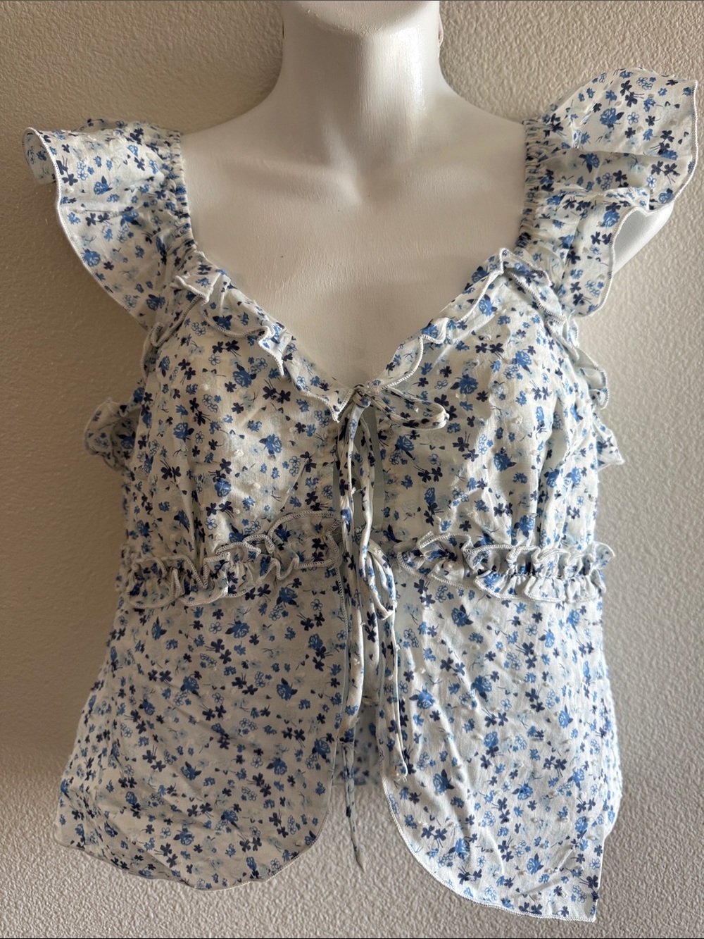 Floral Ruffle Blouse in White and Blue